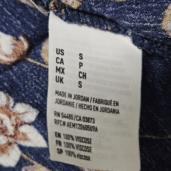 American Eagle Blue Floral Bell Sleeve Wrap Dress Small With Bell Sleeves - Picture 3 of 11